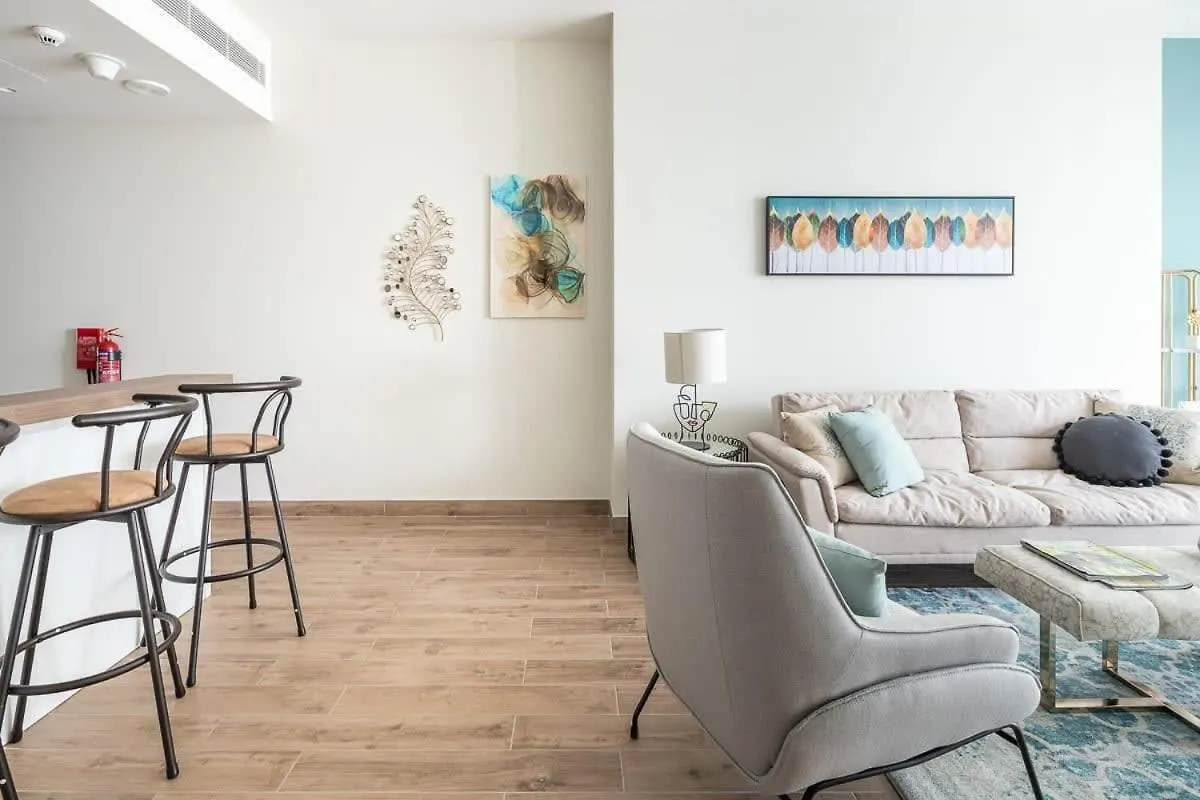 Frank Porter - Marina Gate 3 Dubai Apartment