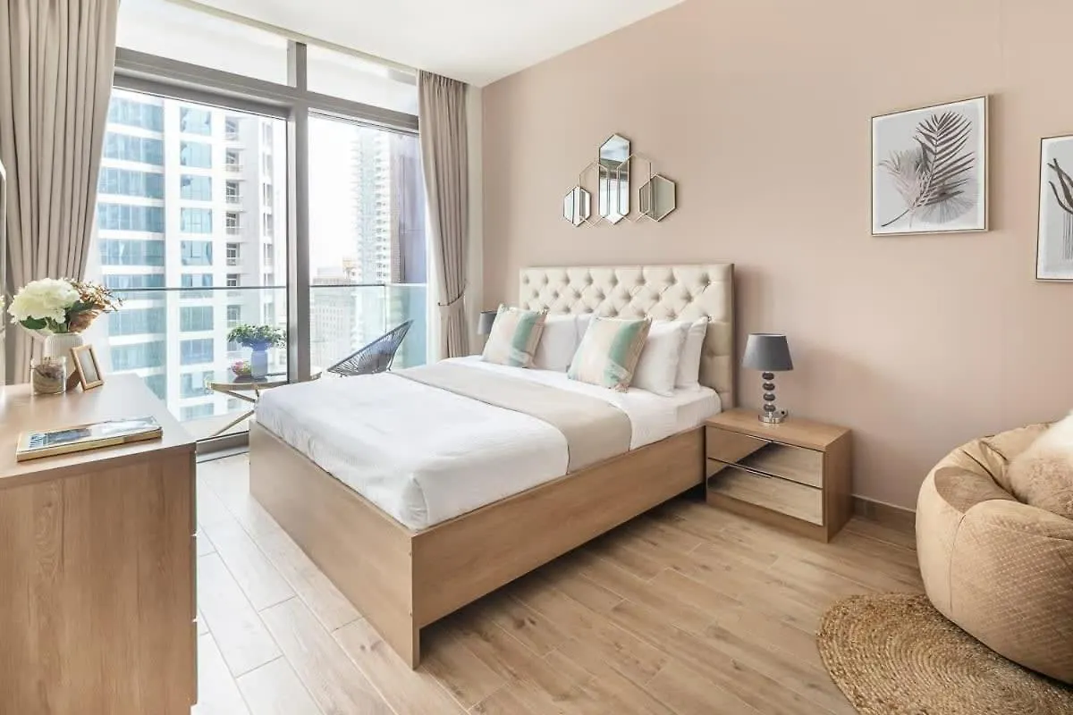 Frank Porter - Marina Gate 3 Dubai Apartment